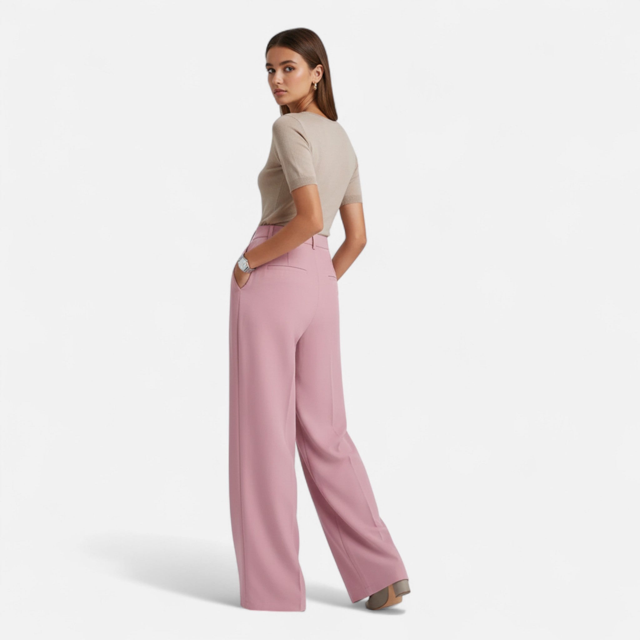 Rolezo | Women’s Pleated Long Trousers – Refined Simplicity, Timeless Allure